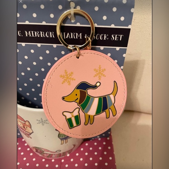 Festive Dachshund and friends Mug Set with Cozy Socks Dachshund mirror keychain - Picture 6 of 7